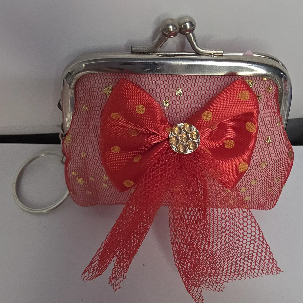 Sanrio Red Mesh Mini Bag with Bow + GIFT - Picture 1 of 5